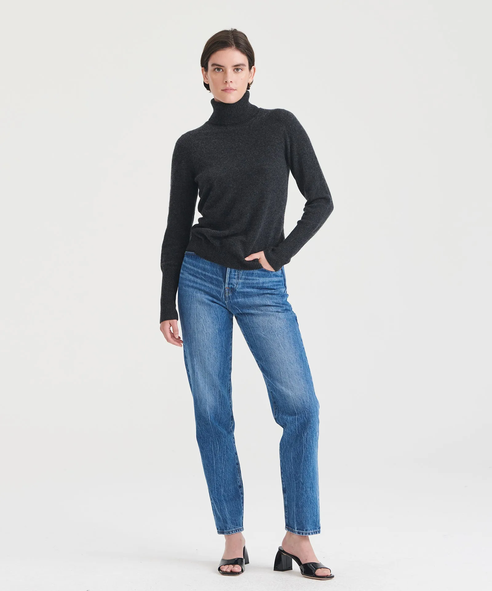 Cashmere Classic Turtleneck