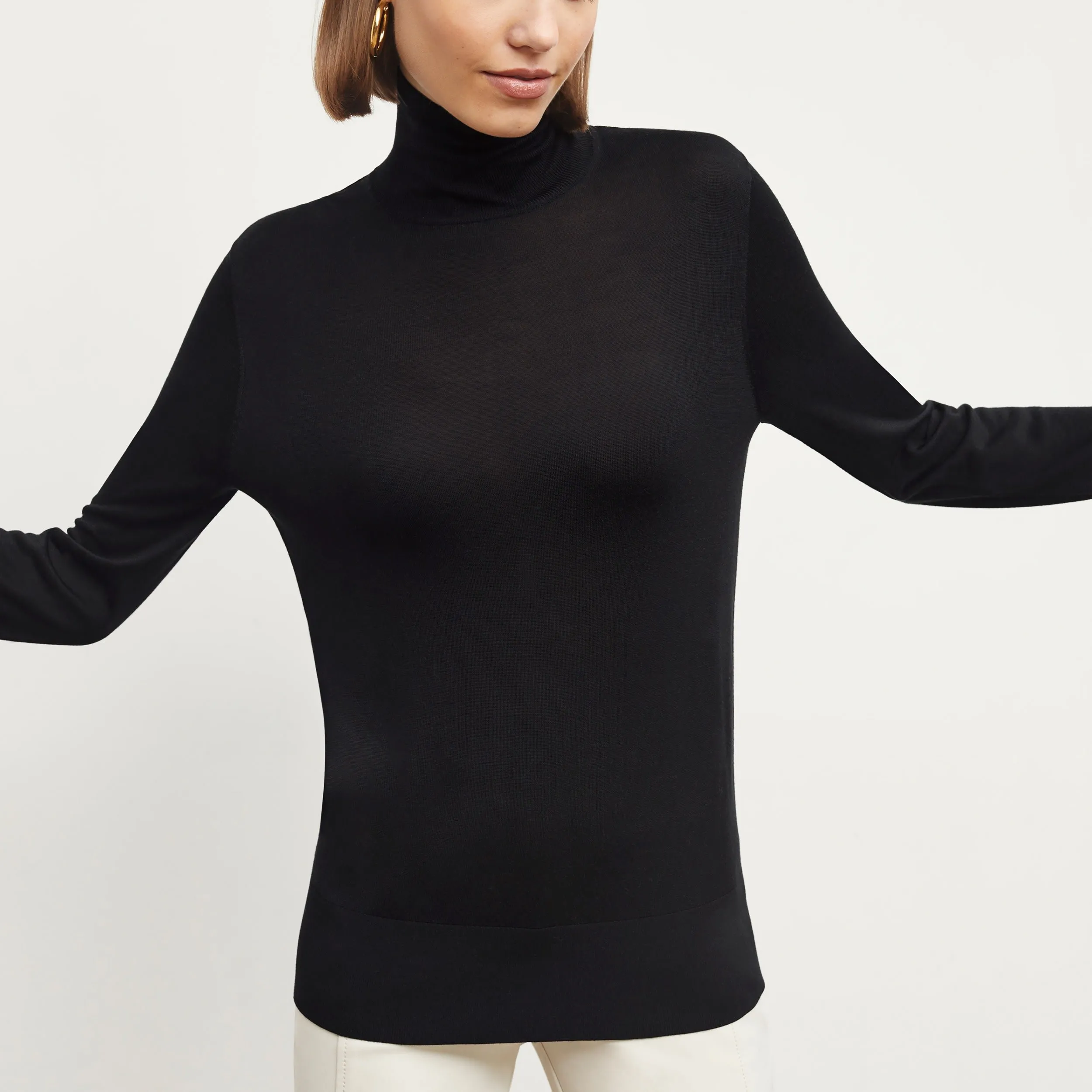 Elizabeth Turtleneck - Silk Jersey :: Black