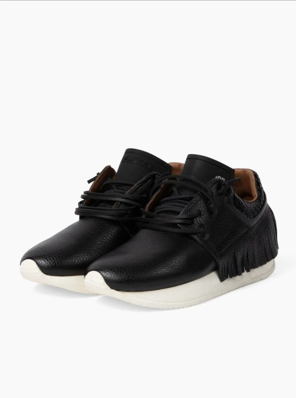 Esseutesse Leather Fringe Sneaker - Black