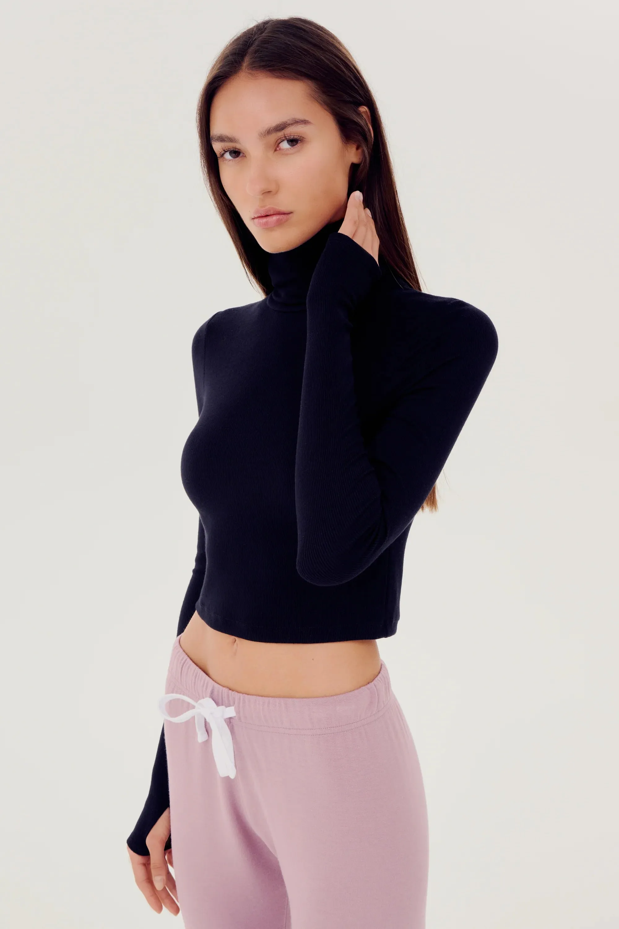 Jackson Rib Cropped Turtleneck: Black