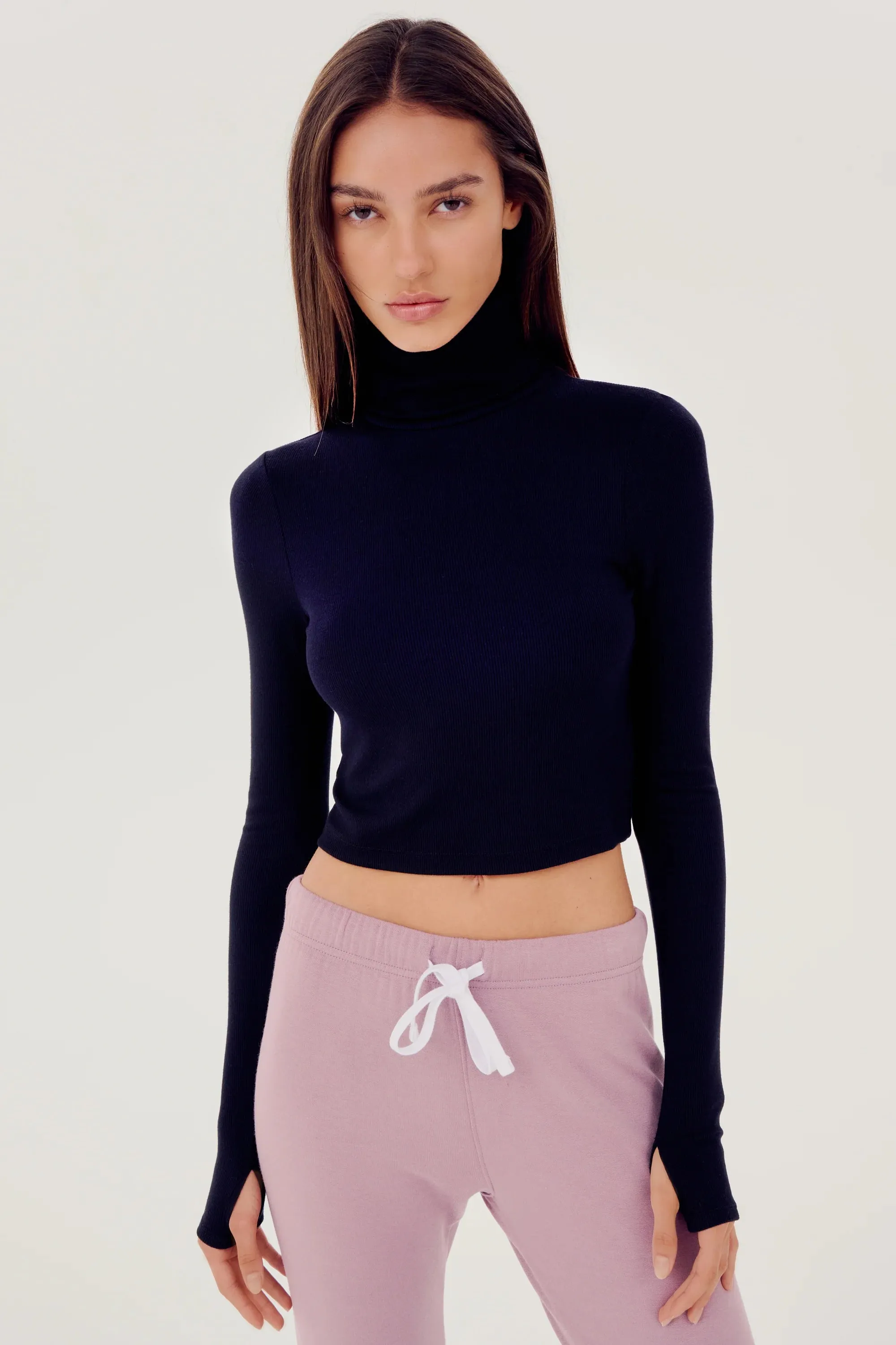 Jackson Rib Cropped Turtleneck: Black