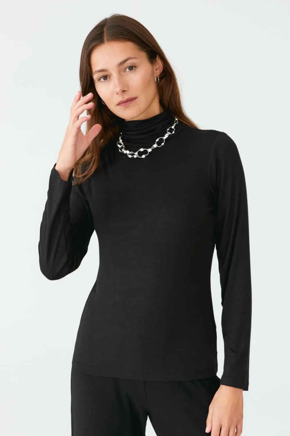 Slim Fit Turtleneck