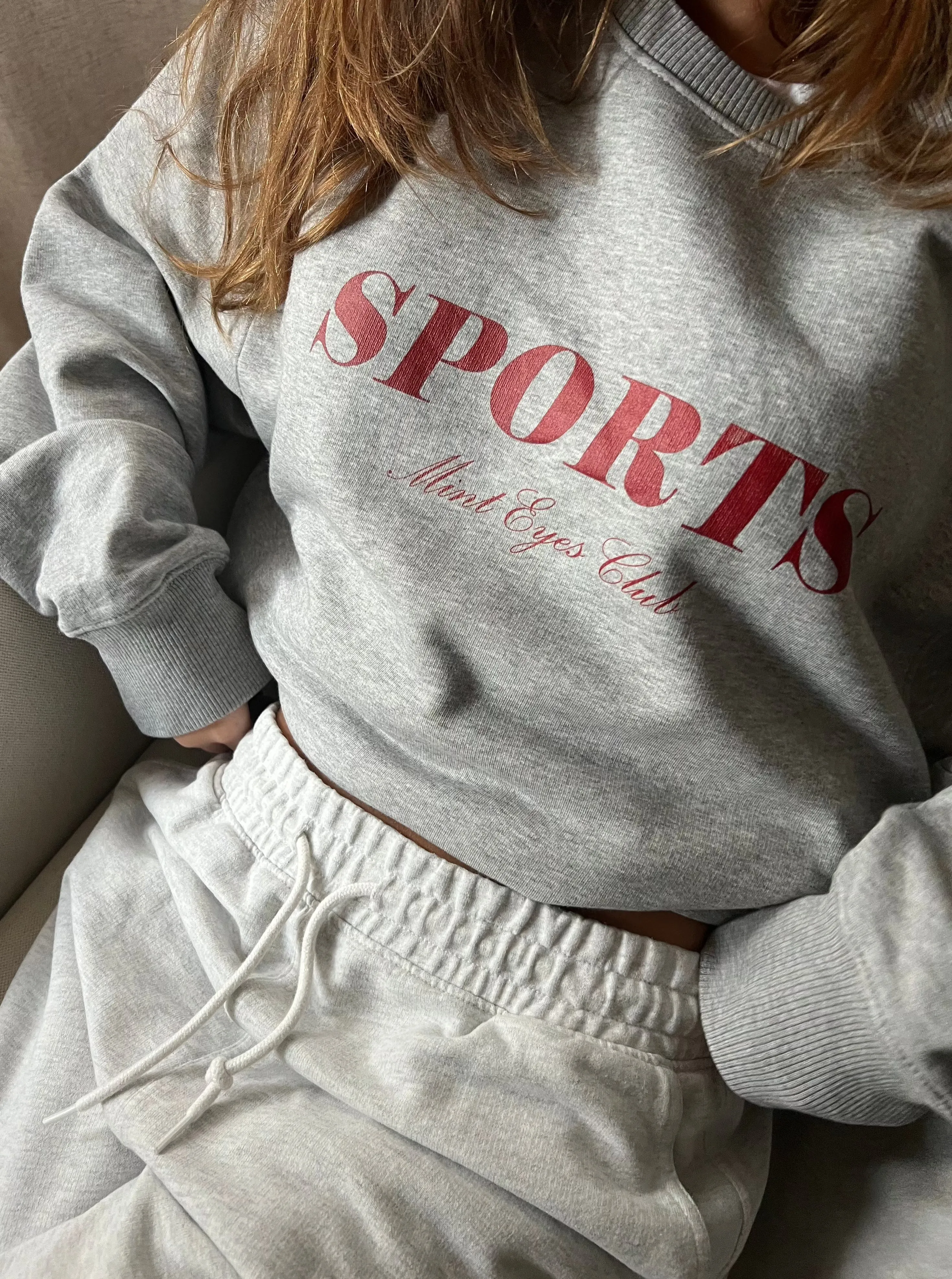 Sports sweatshirt