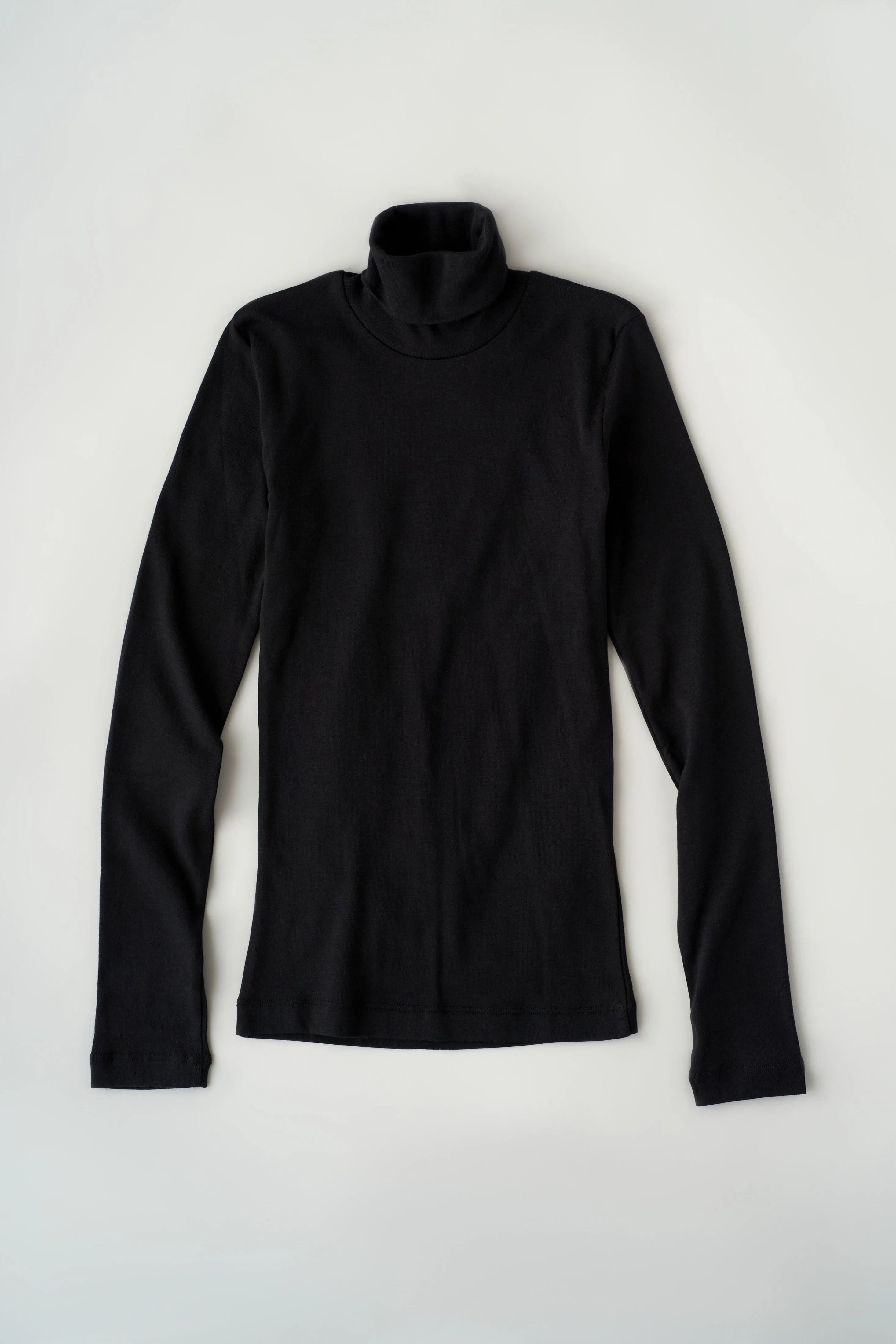 Women's Fitted Turtleneck in Black